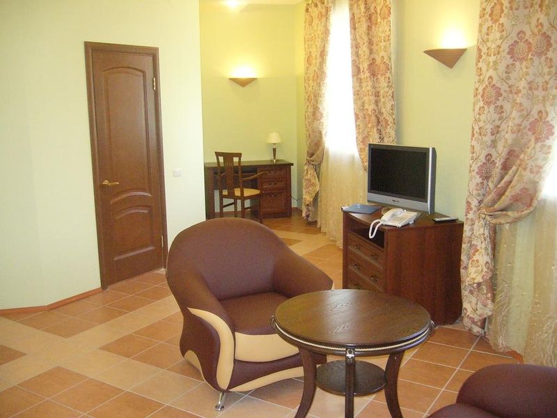 Hotel Photo 8