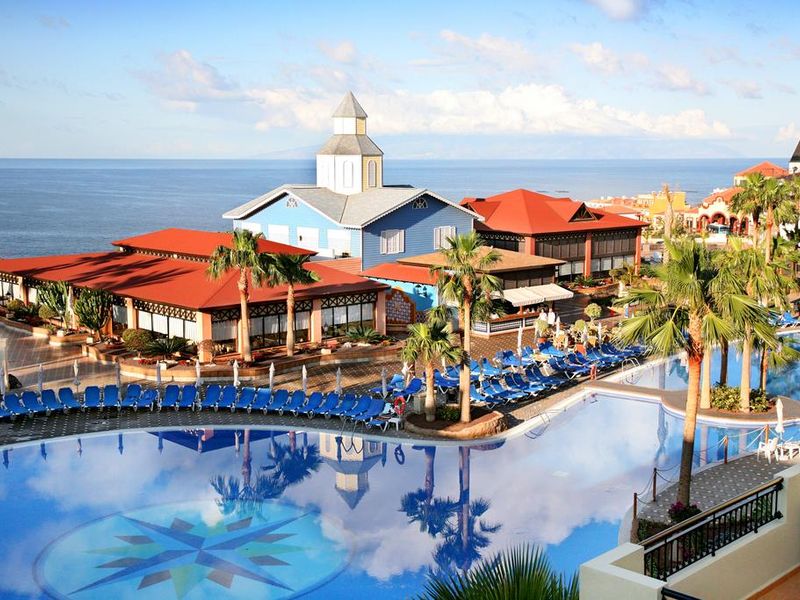 Hotel Photo 1