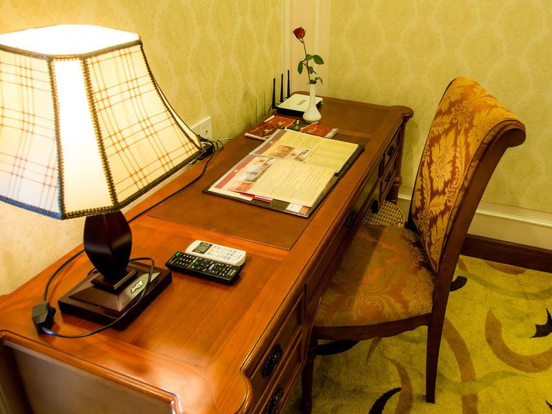 Hotel Photo 6