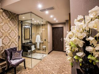 Маджестик Бутик Отель Делюкс