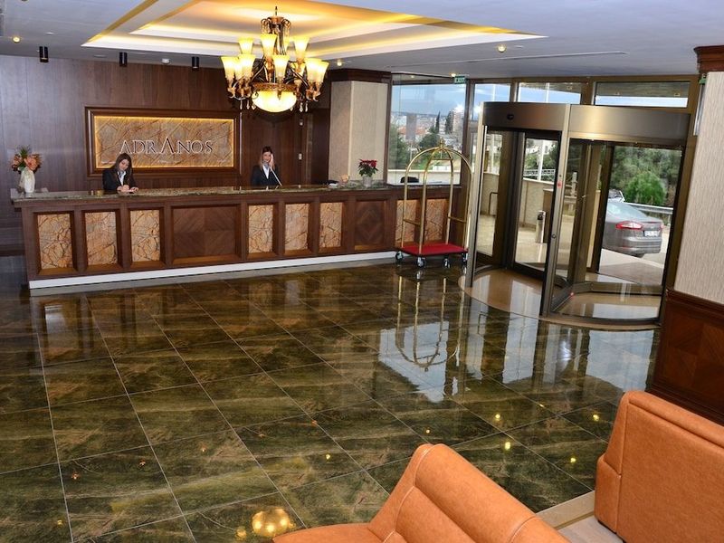 Hotel Photo 9