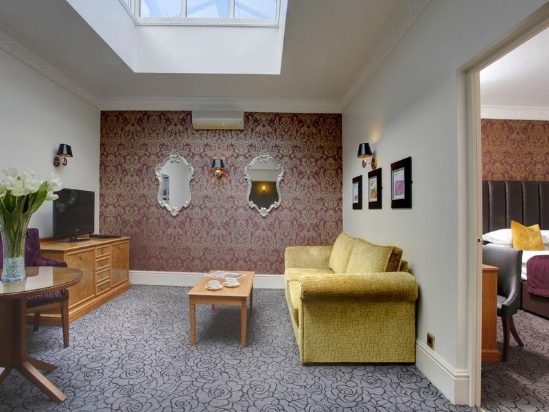 Hotel Photo 5