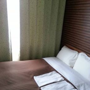 NearBy Hotel