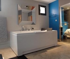 Be Loft B&B Pool & Spa Avignon France