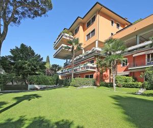 Appartamento Villa Delle Rose Vista Lago Gardone Riviera Italy