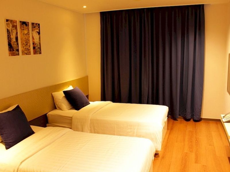 Hotel Photo 5
