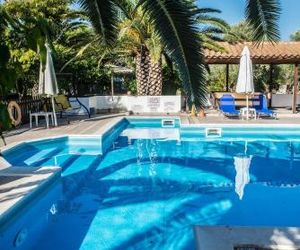 Alexaria Holidays Apartments Lefkada Town Greece