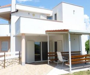 Apartments Pag-Travel Novaglia Croatia