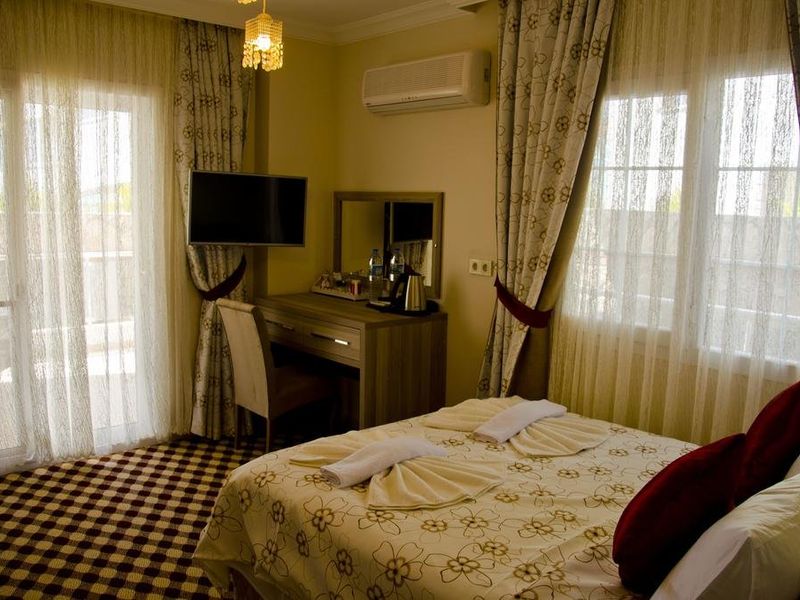 Hotel Photo 5