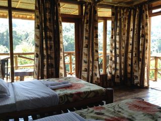Фото отеля Rushaga Gorilla Lodge