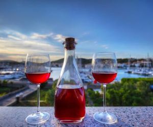 Apartments Irena Jezera Croatia