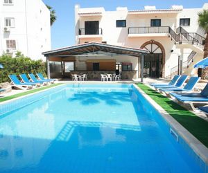 New York Plaza Hotel Apartments Paphos Cyprus