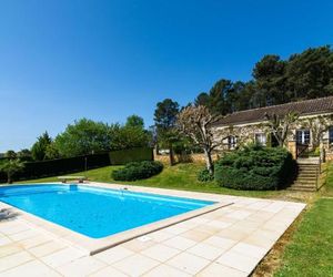 Cozy Holiday Home in Loubejac with Private Pool Villefranche France
