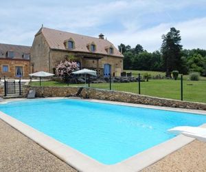 Elegantly Designed Home with Swimming Pool in Meyrals Meyrals France