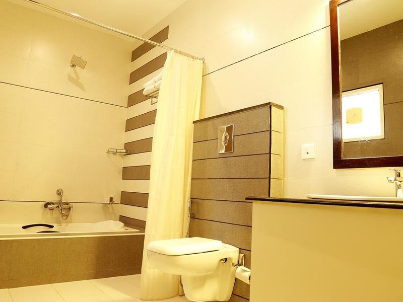 Hotel Photo 12