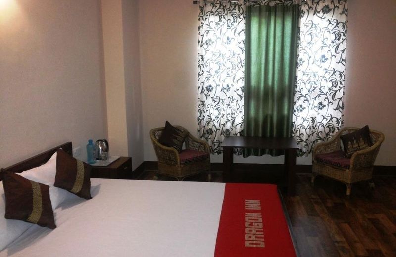 Hotel Dragon Inn