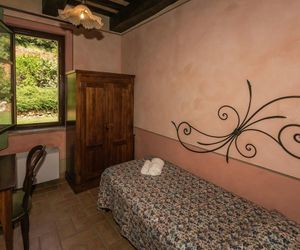 Pink Apartment with Shared Pool in Montoro near Rome Narni Italy