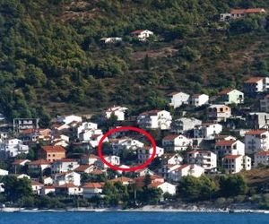 Apartments by the sea Mastrinka (Ciovo) - 1005 Okrug Donji Croatia