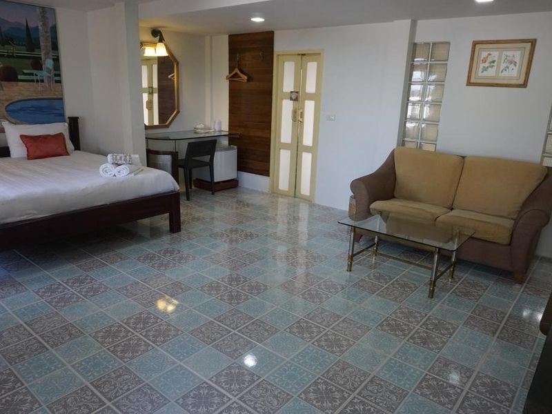 Hotel Photo 9