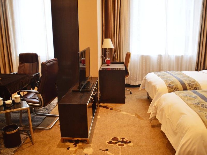 Hotel Photo 6