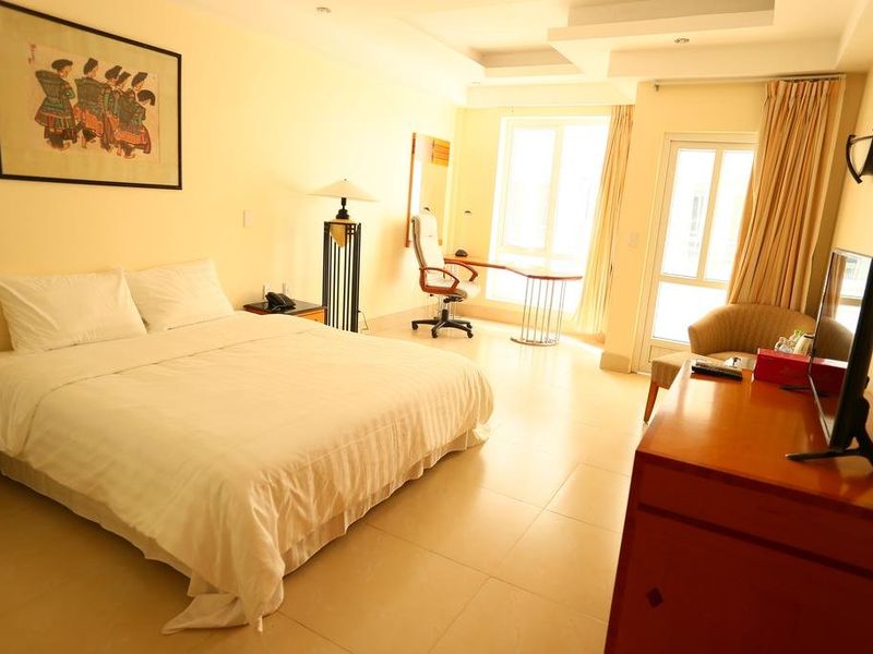 Hotel Photo 8