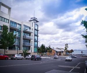 Waterfront (Yarra St) by Gold Star Stays Geelong Australia