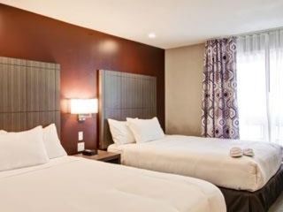 Фото отеля Home Inn & Suites Saskatoon South