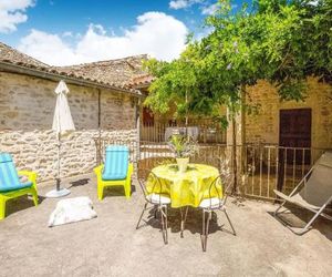 Charming Holiday Home In Montclus with Terrace Montclus France