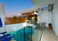 Отзывы Azure Sea View Villa