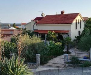 Apartments with a parking space Kornic (Krk) - 416 Cornicchia Croatia