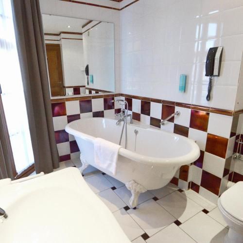 Hotel Photo 8