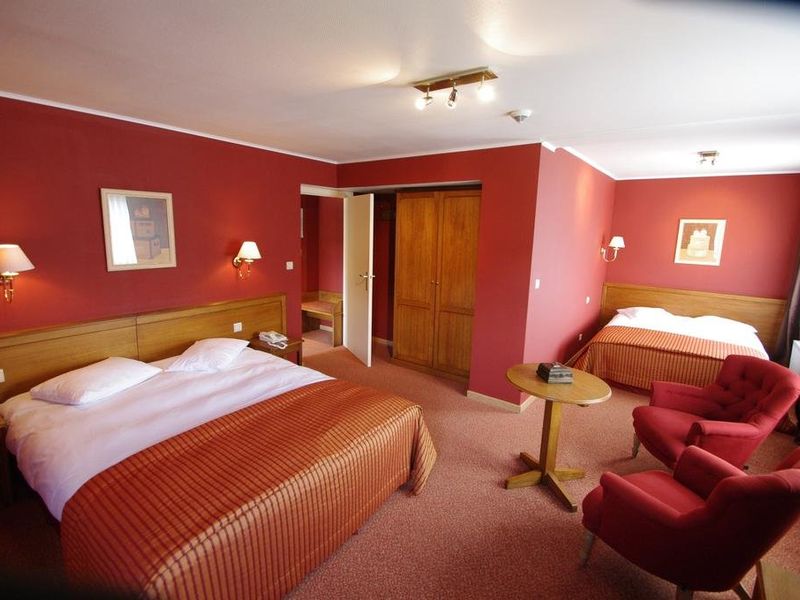 Hotel Photo 1