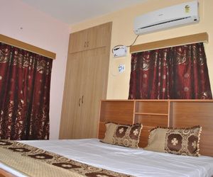 Vijayamcy Service Apartments Porur Tirumeshi India