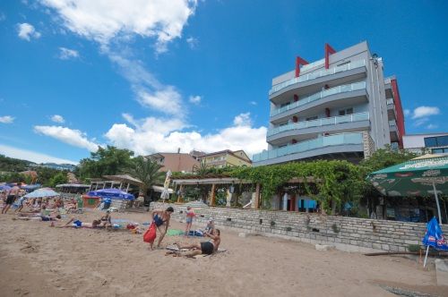 Hotel Photo 8