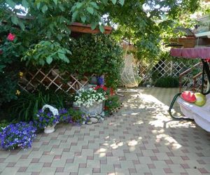 Guest House on Rostovskaya 50 Yeysk Russia
