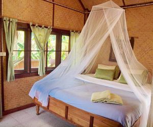 Malees Nature Lovers Bungalows Chiang Dao Thailand