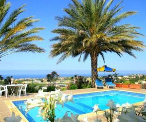 Villa Briona Coral-Bay Cyprus