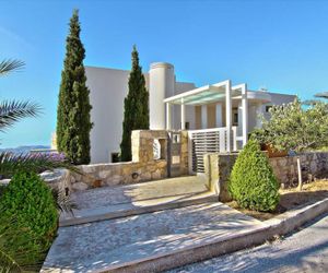 Villa TakeOff Saronida Anavyssos Greece