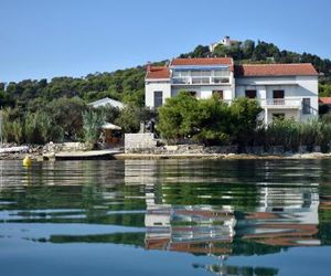Apartments by the sea Tkon (Pasman) - 686 Tkon Croatia