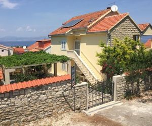 Villa Radoš Supetar Croatia
