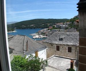 Apartment Kamen Brac Island Croatia