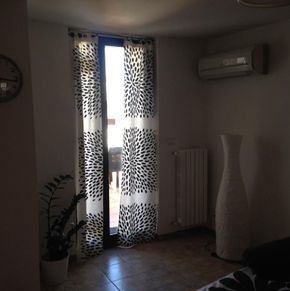 NearBy Hotel