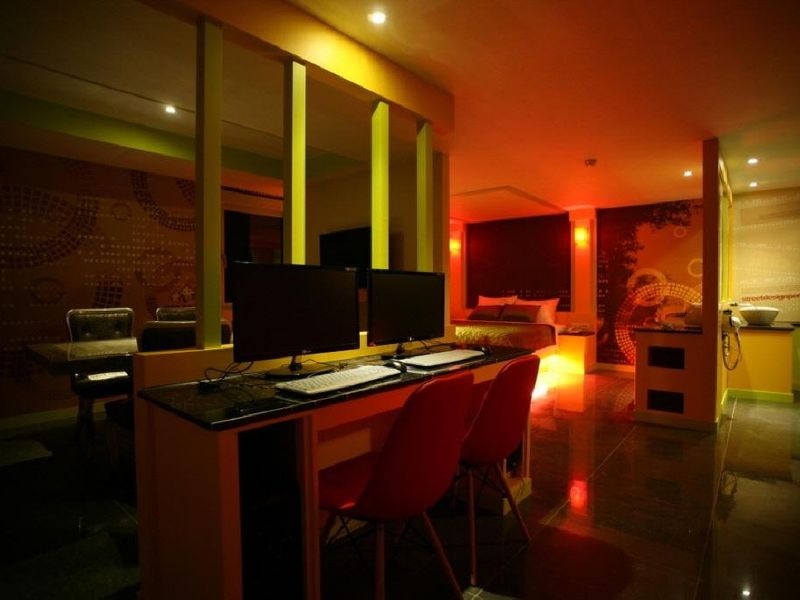 Hotel Photo 16