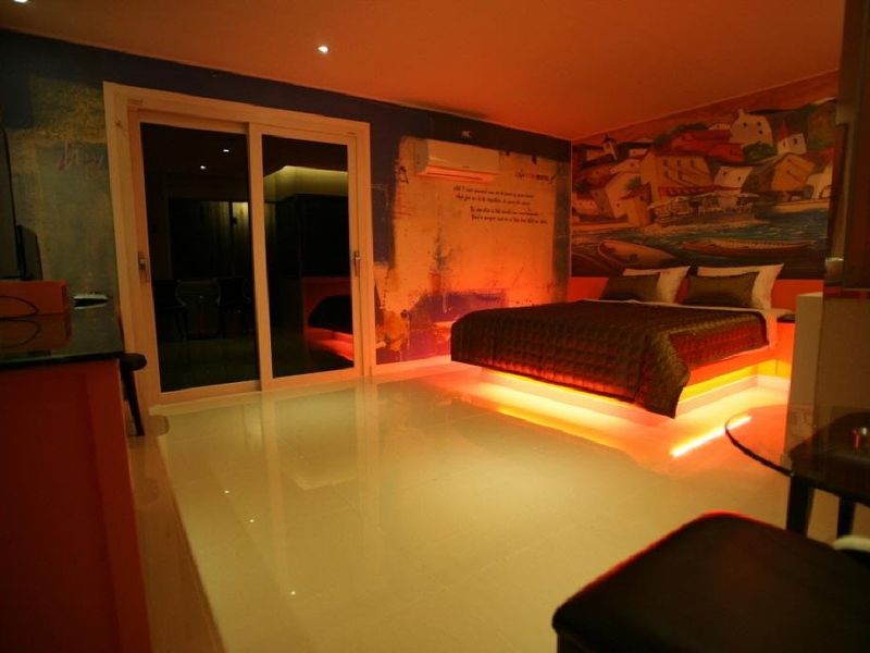 Hotel Photo 6