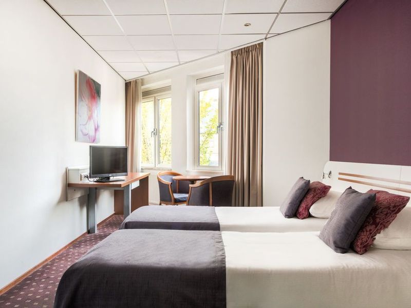 Hotel Photo 1