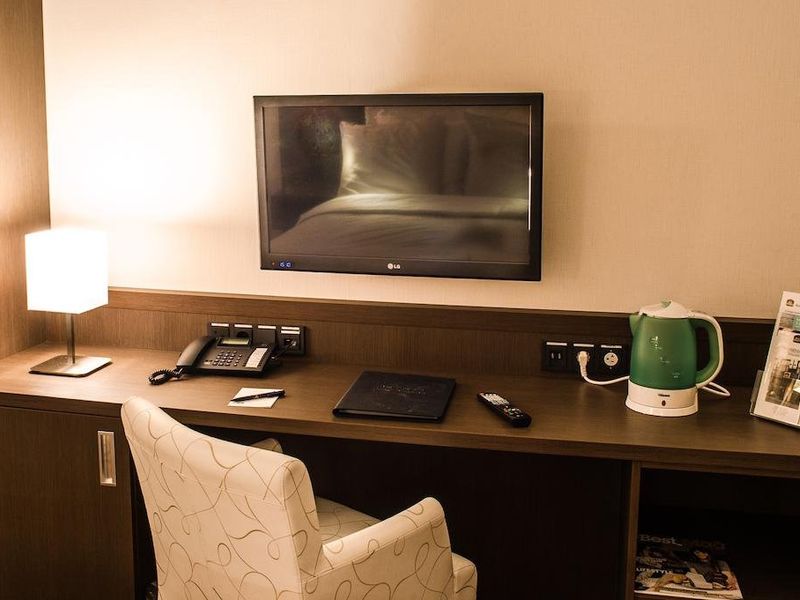 Hotel Photo 6