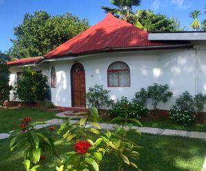 Amitie Chalets Praslin Grand Anse Seychelles