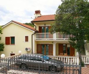 Apartments with a parking space Povile (Novi Vinodolski) - 2398 Povile Croatia