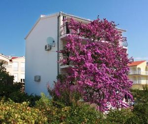 Apartments by the sea Rastici (Ciovo) - 2104 Okrug Donji Croatia