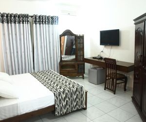 OYO 320 Hotel By The C Uswetakeiyawa Sri Lanka